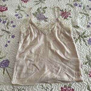 H&M champagne tank